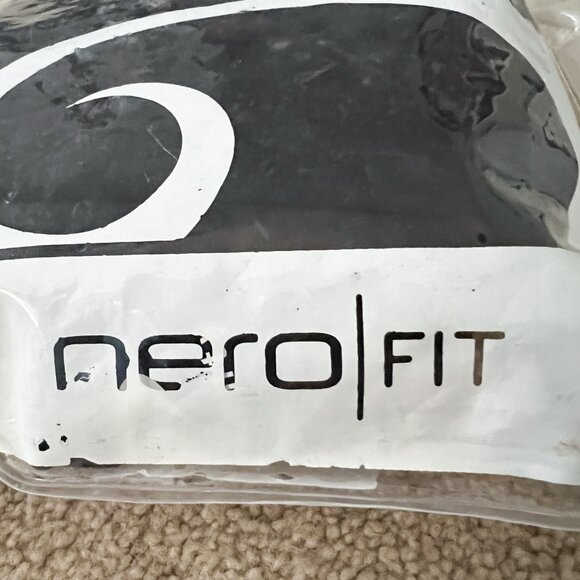 NEROFIT Black Kneeskin Swim Tech suit by Blueseventy - Picture 5 of 7